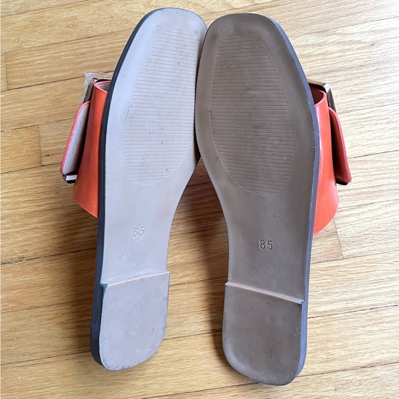Orange Slip On Flat Sandals.  Never worn. Size 8.5 - Picture 3 of 5
